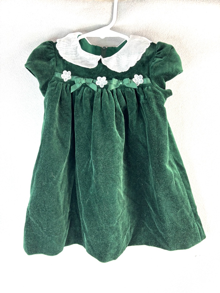 Florence Eiseman 12 Mo. Green Velvet Dress With White Crinoline Peter Pan Collar